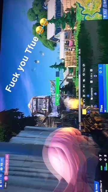 Fortnite: Battle Royale - Playing Friday nite fortnite video cover image 0