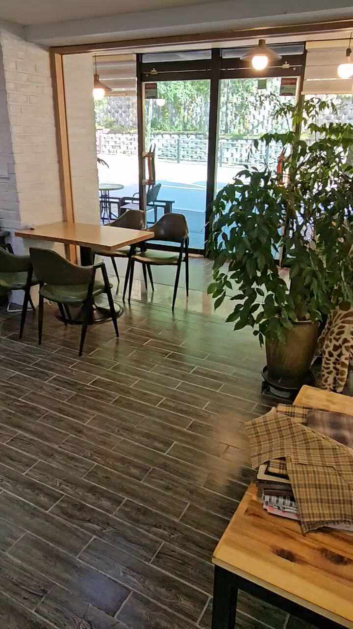 Visitor review