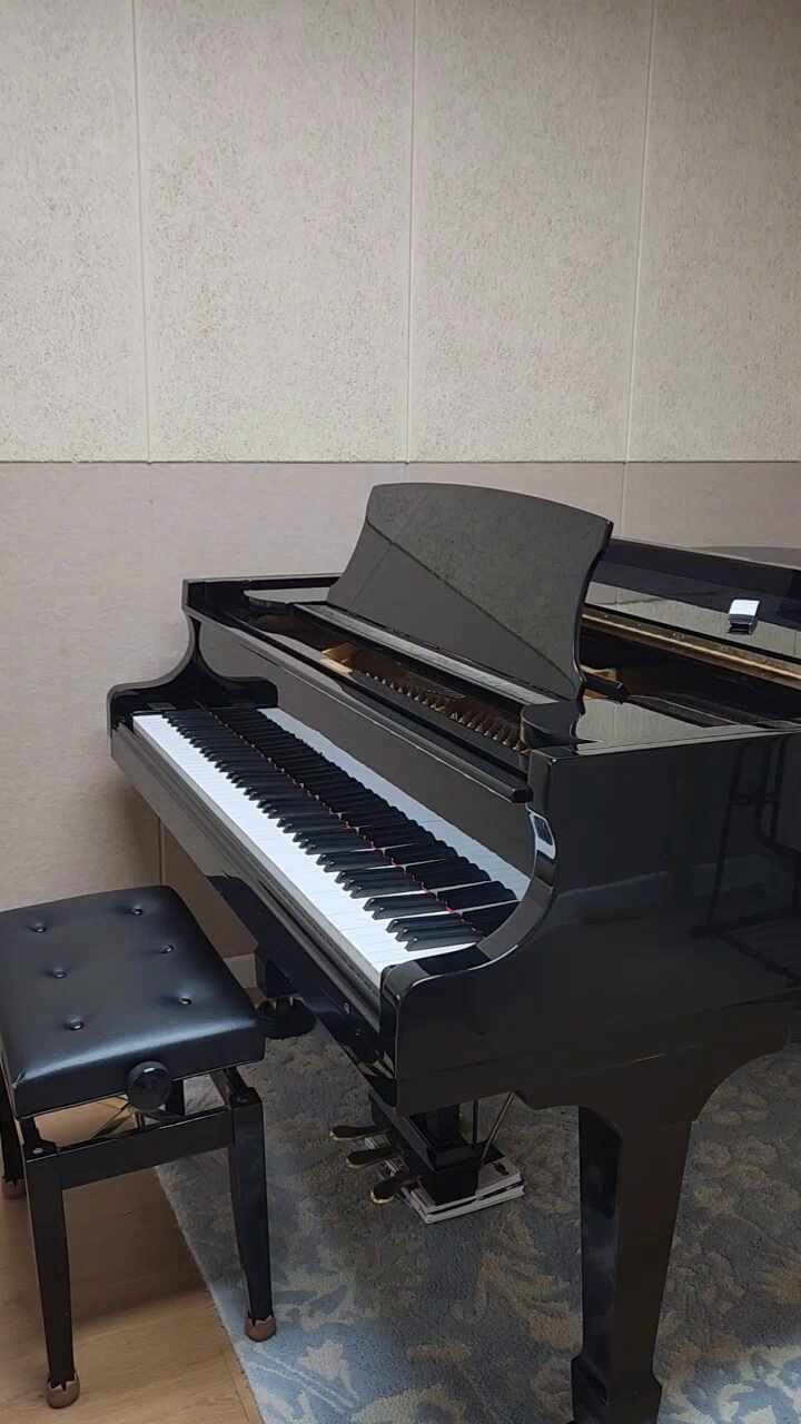 2번째 스튜디오 사진