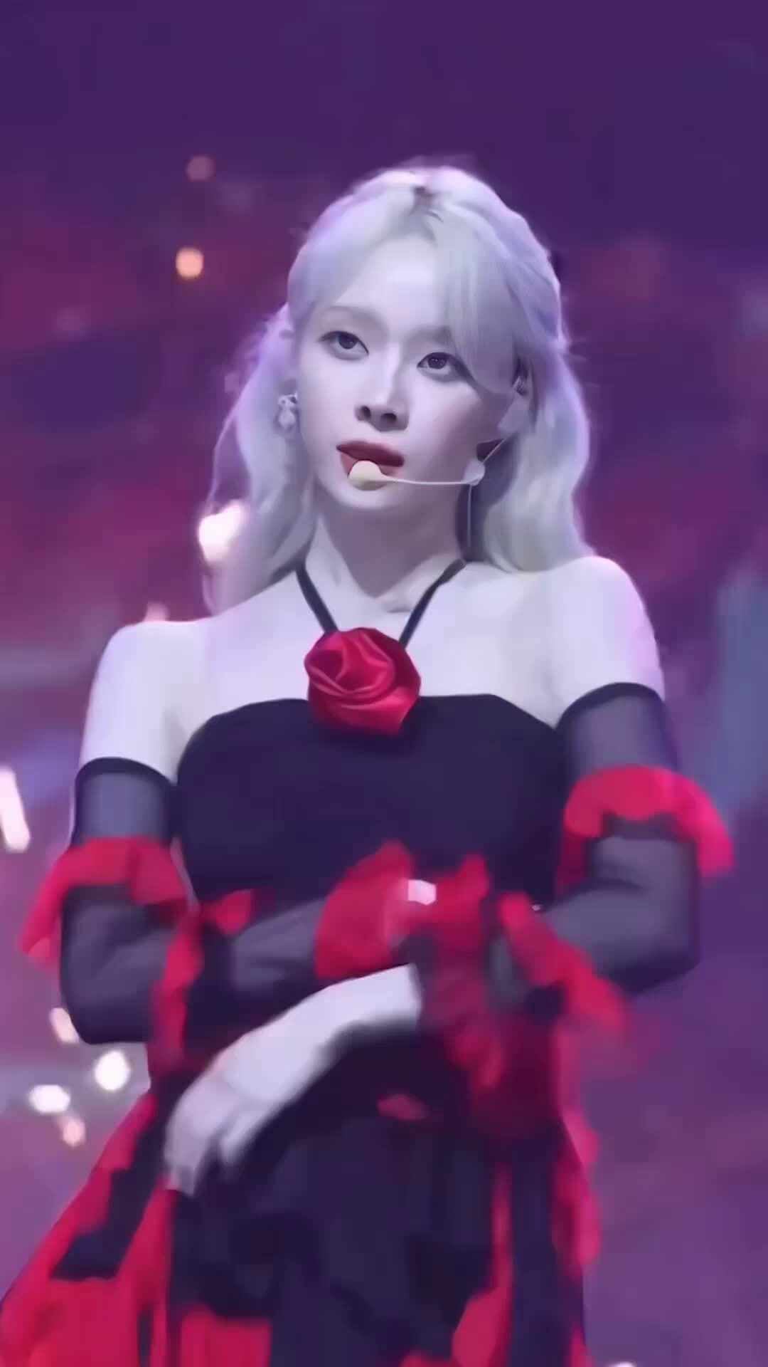 윈터 💛 KREAM