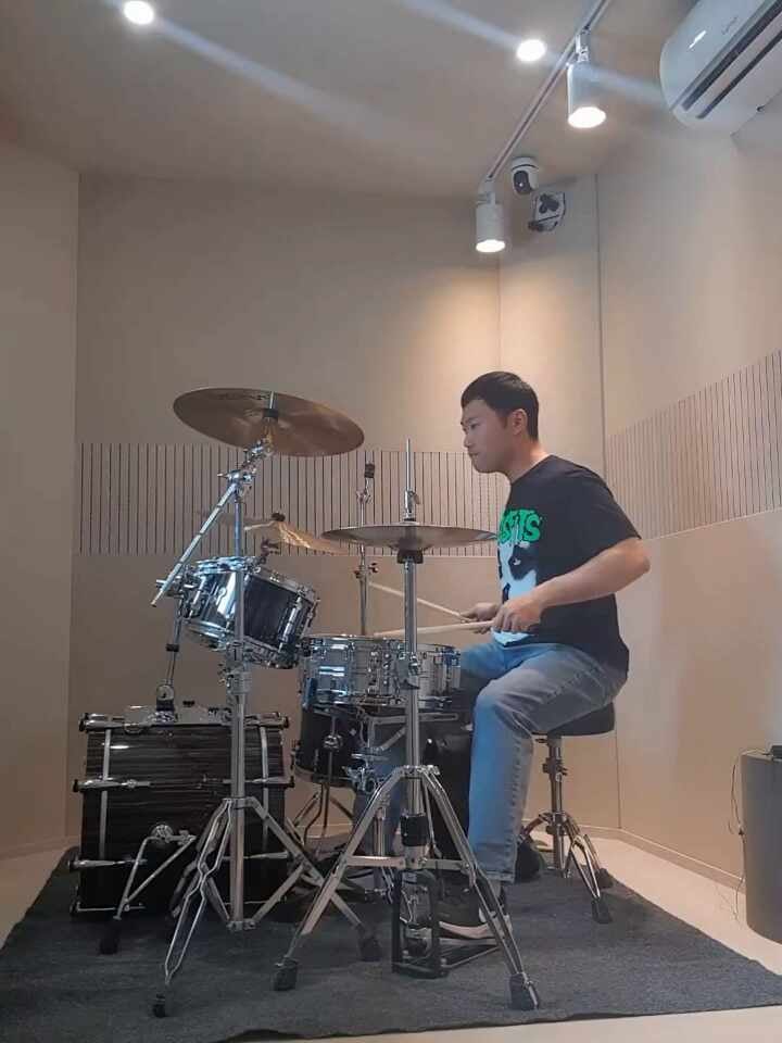 2번째 스튜디오 사진