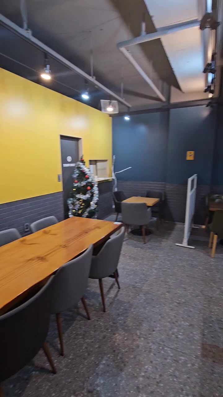 컴포즈커피 속초교동점 (Compose Coffee Sokcho Gyodong Branch) 5