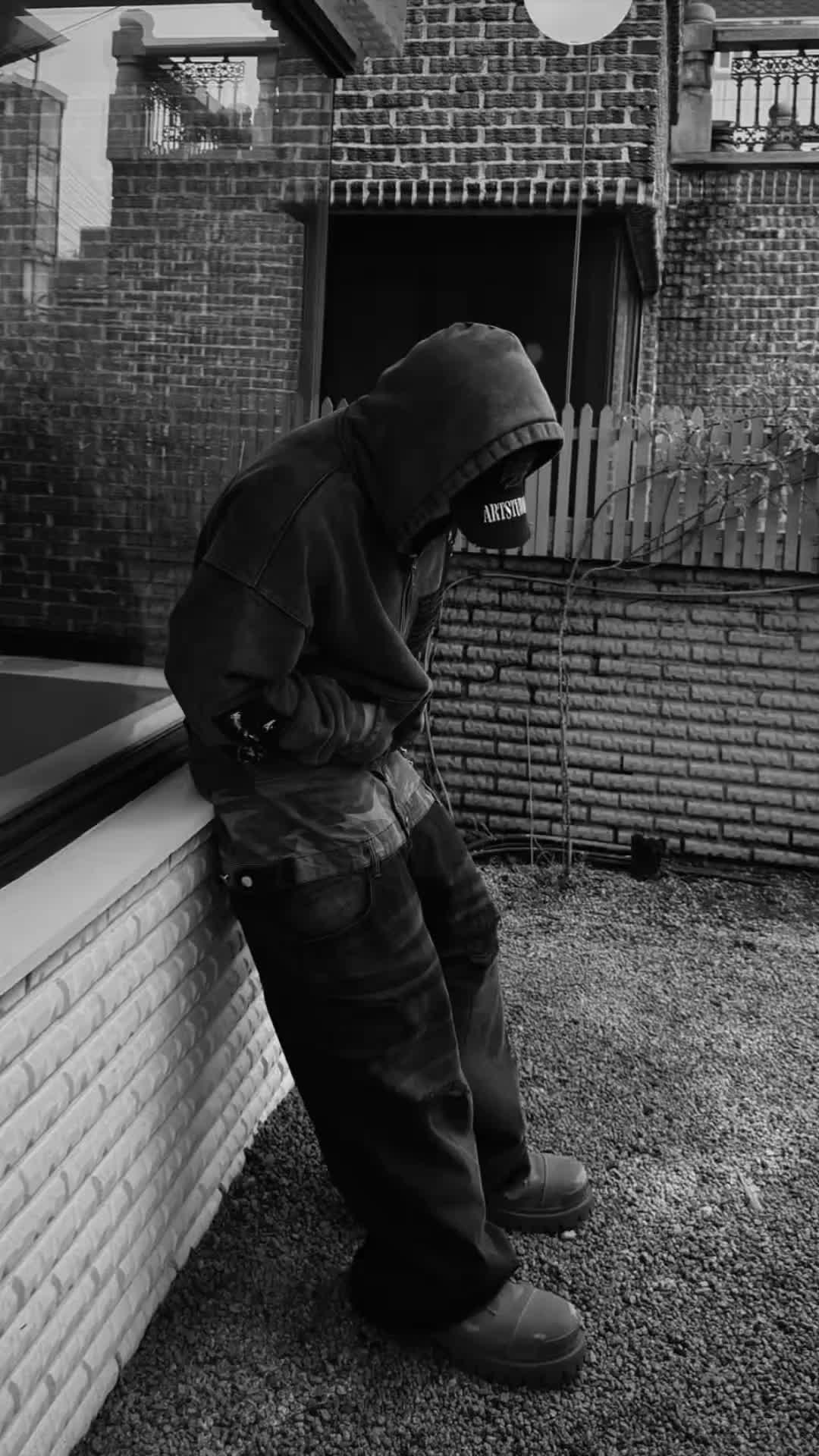 youbink1124-y0dcs-kream