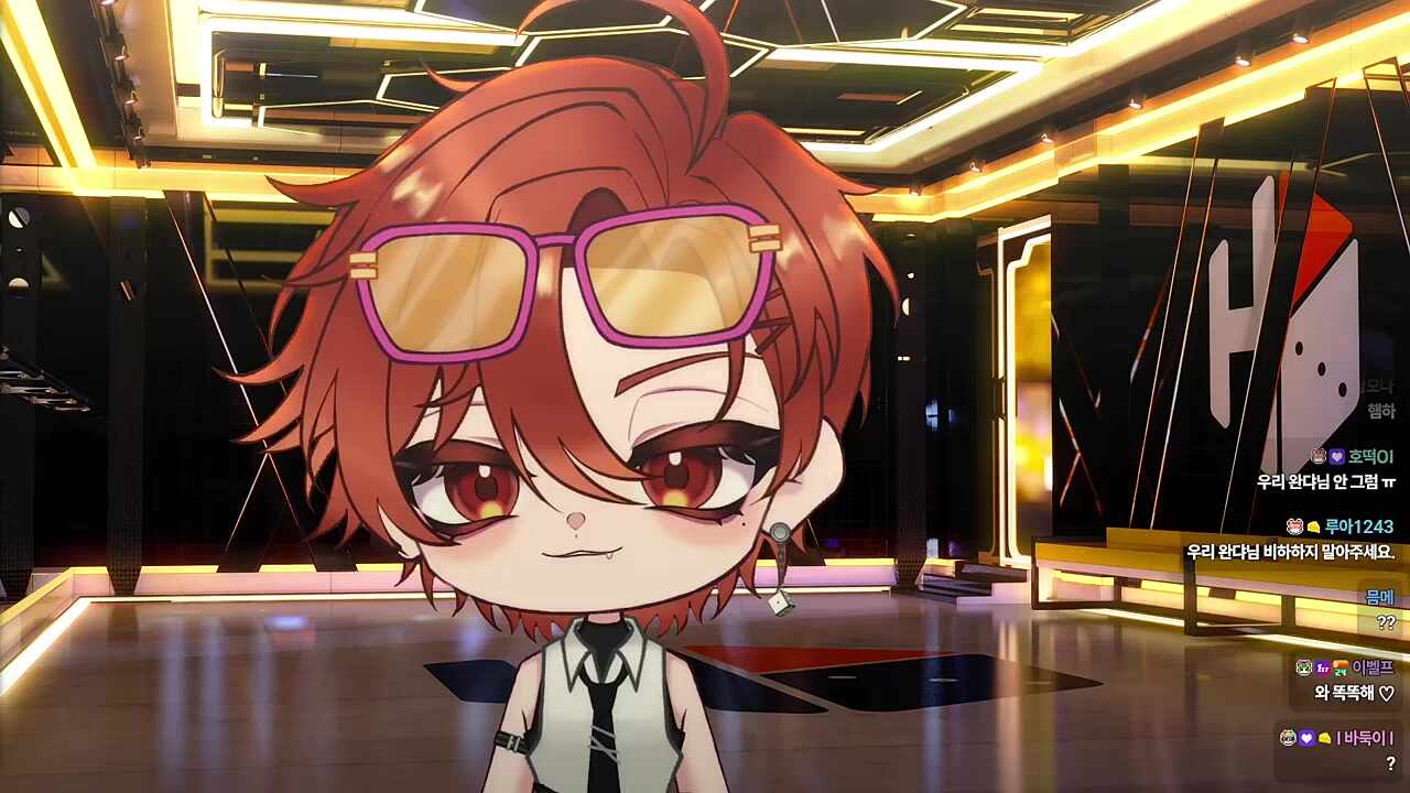 혼자 티비 켜서 본다는 깐쵸 ㅋㅋㅋㅋㅋ