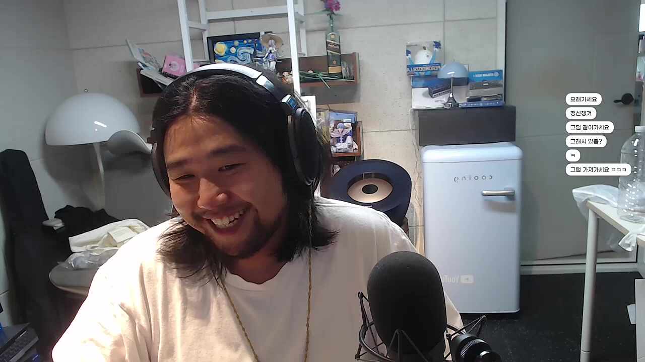 여자친구 있냐고 물었는데 우는 후추띠 ㅠㅠ