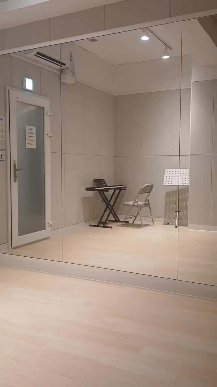 2번째 스튜디오 사진