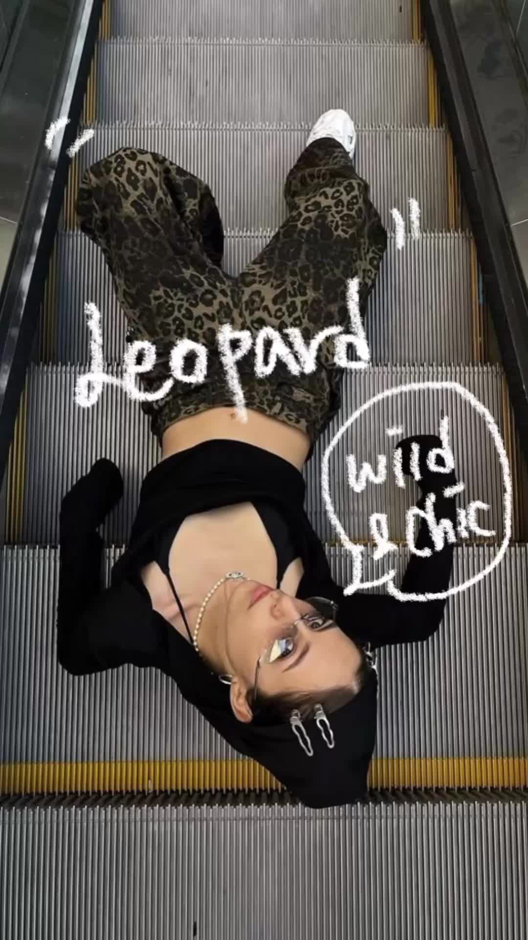 카시코 레오파드 프린트 숄더백 블루 그레이 | Kashiko | KREAM