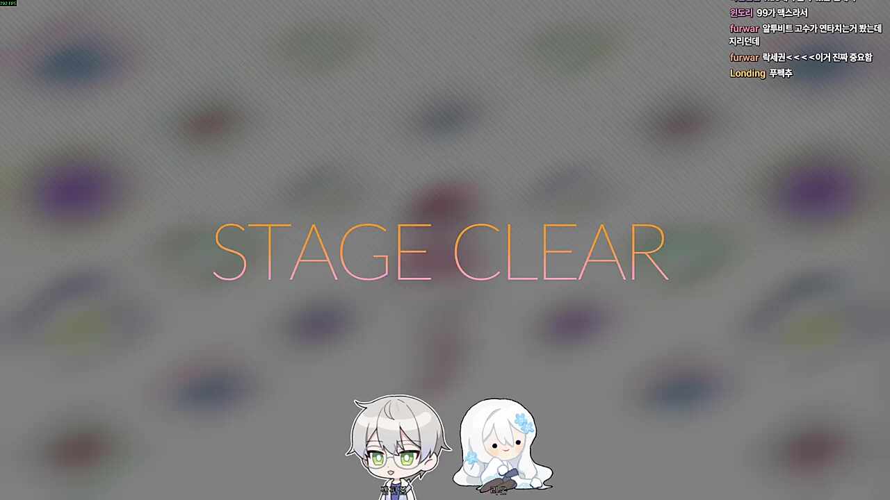 처음에는 다들 노트 치기 바빠서 말도 못했는데